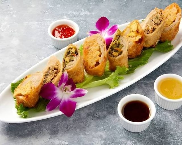 Spring Roll Sampler.