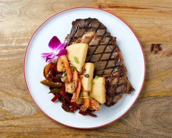 Bammie with Steak & Shrimp.