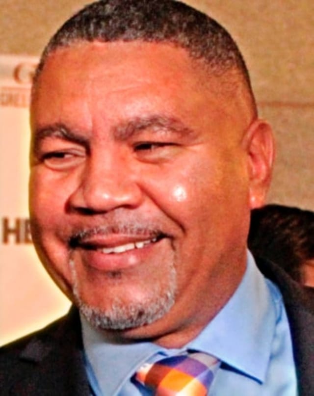 Footprints Café’s President & CEO