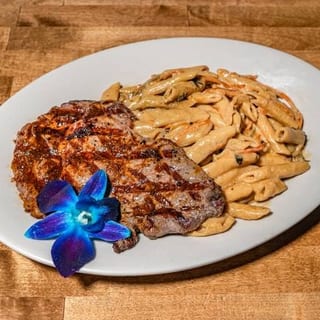 Rasta Pasta with Steak