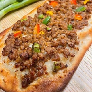 Flatbread with Vegan Toppings