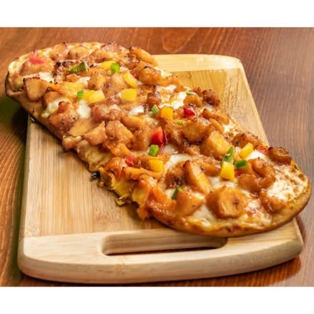 Honey-Garlic Tenders Flatbread.