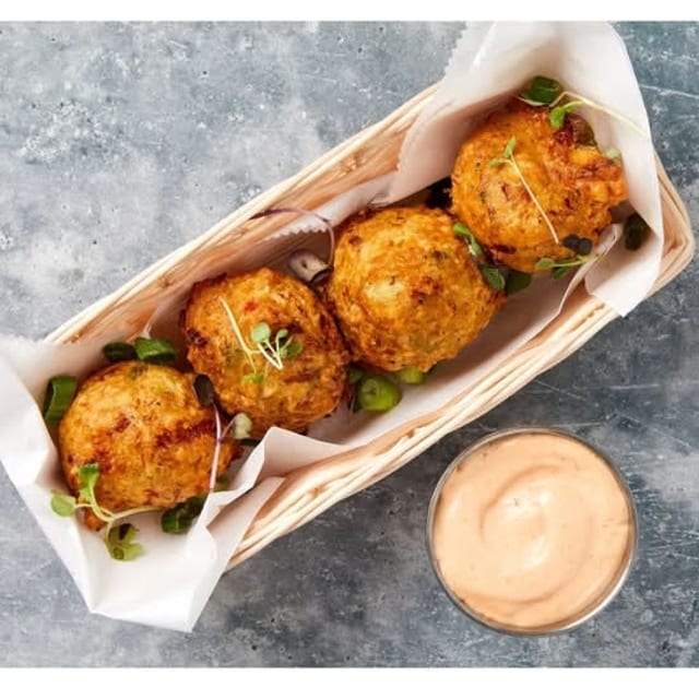 Bammie with Cod Fish Cakes.